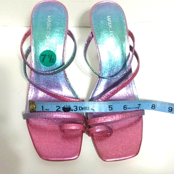 MARC FISHER NWOT STRAPPY SANDALS SIZE 7.5 - Picture 12 of 13